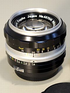 New NIKKOR 50mm / f1.4 後期 (1976年) (NIKON ニコン)
