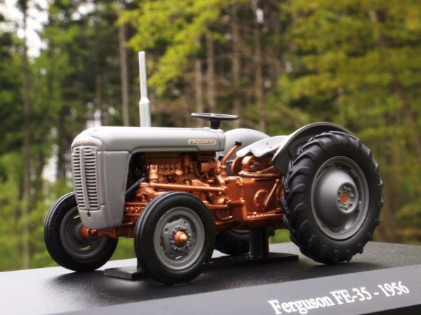 F Fordson 1⁄16 Tractor Model Diecast Hobbies Universal - Farm 1:16
