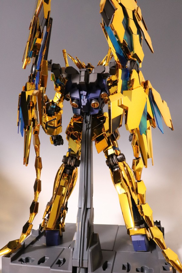 PG ユニコーンガンダム3号機フェネクス（ナラティブVer.）完成編