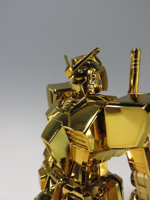 HGUC ガンダムベース限定景品 RX-78-2ガンダム［ゴールド
