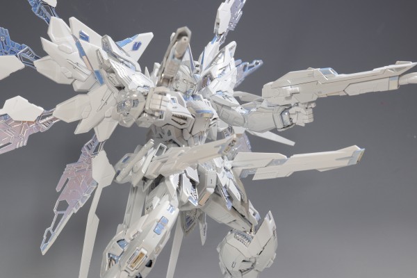 MGEX ストライクフリーダムガンダム ［TWILIGHT COATING
