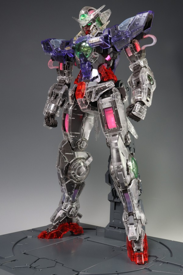 PG ガンダムエクシア クリアカラーボディ レビュー : デンデロの消失