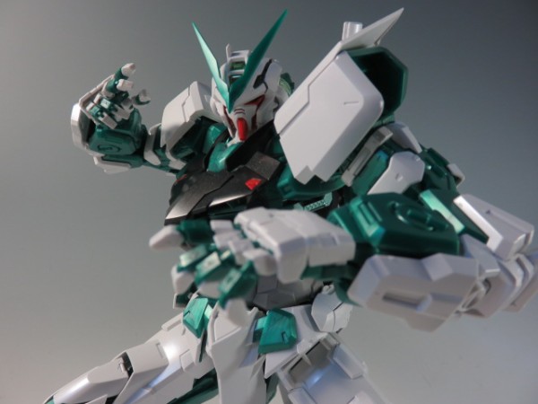 PG ガンダムアストレイ グリーンフレーム セブン-イレブンカラー