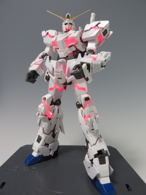 RG ガンダムベース限定 ユニコーンガンダム［デストロイモード