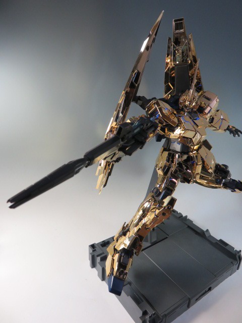 PG ユニコーンガンダム3号機 フェネクス レビュー : デンデロの消失