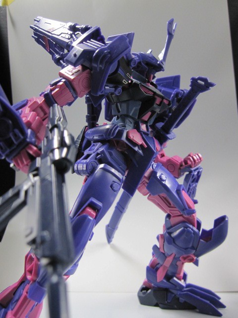 1/100 ガンダムアストレイミラージュフレームセカンドイシュー