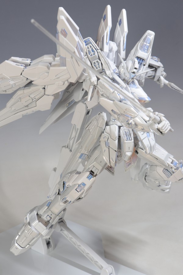 MGEX ストライクフリーダムガンダム ［TWILIGHT COATING