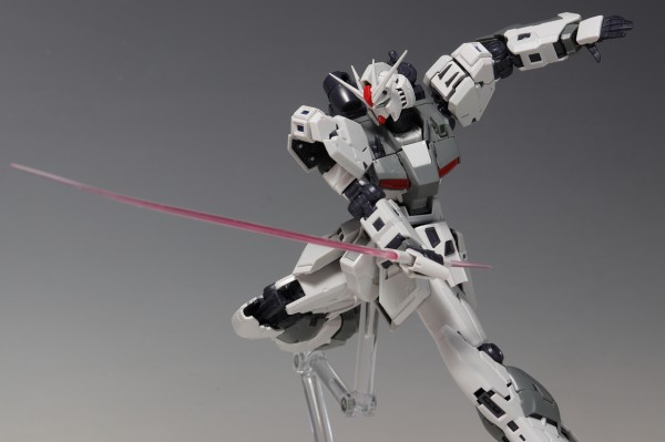 RG GUNDAM SIDE-F限定 νガンダム （ファーストロットカラーVer