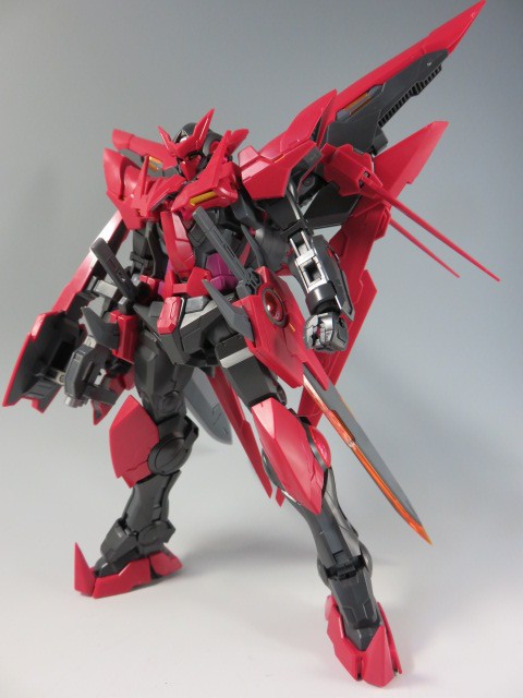 バンダイ HG 1／144 ガンダムエクシアダークマター