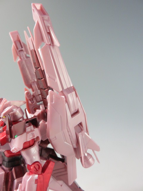 HGBF Hi-νガンダムヴレイブアメイジング Ver.紅の彗星 レビュー