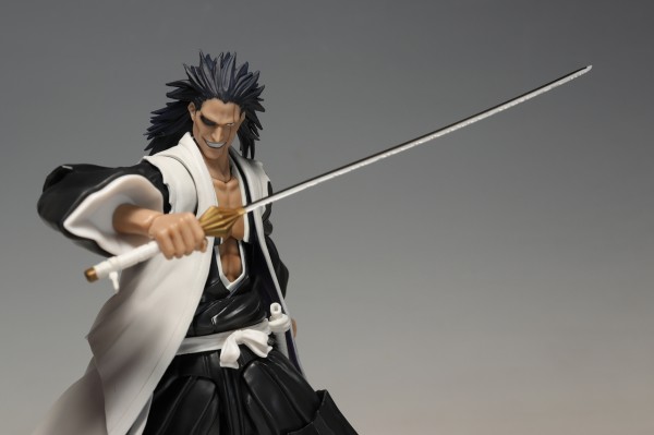 フィギュアーツ 更木剣八 Amazon.co.jp: TAMASHII NATIONS S.H.フィギュアーツ BLEACH