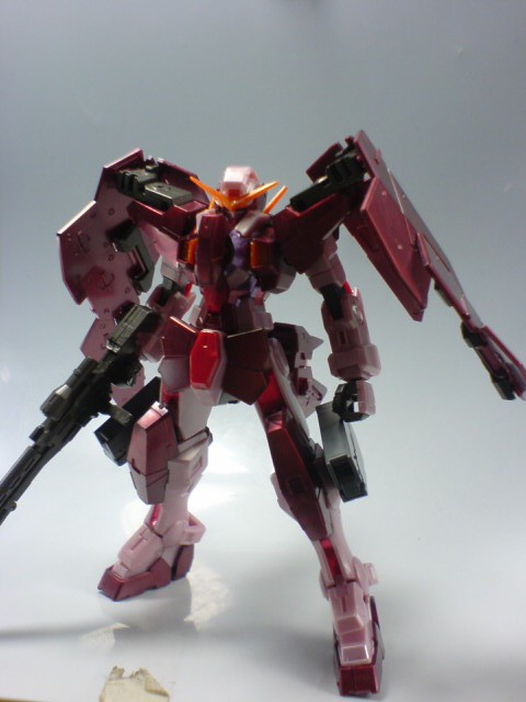 ガンプラ　HG 1/144 ガンダムデュナメス　(トランザムモード) Amazon | HG 1/144 GN-002 ガンダムデュナメス (トランザム