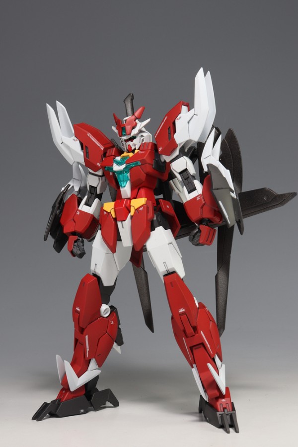 公式 アーマード・コアOnPGガンダムプラモデル