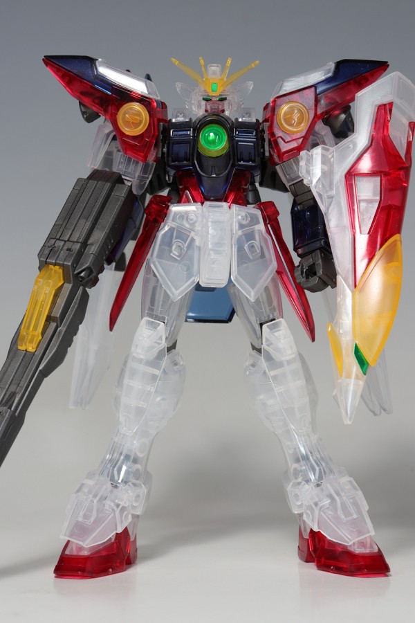 HG ウイングガンダム クリアカラーセット ガンダムベース限定ガンプラ「HG 1/144 ウイングガンダム