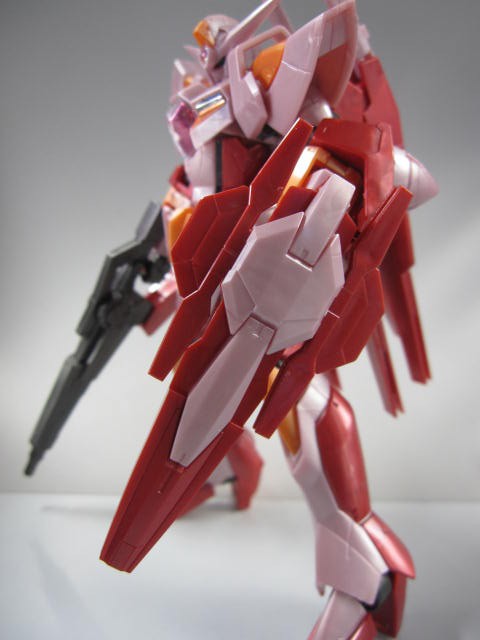 HG リボーンズガンダム(トランザムモード) レビュー : デンデロ
