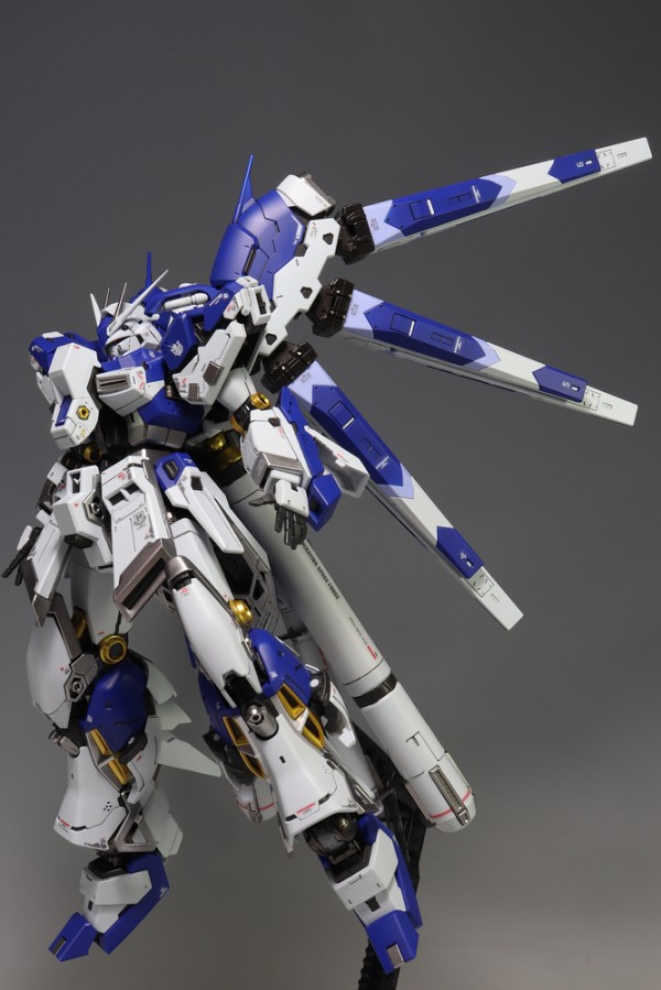 RG Hi-νガンダム 完成編 : デンデロの消失