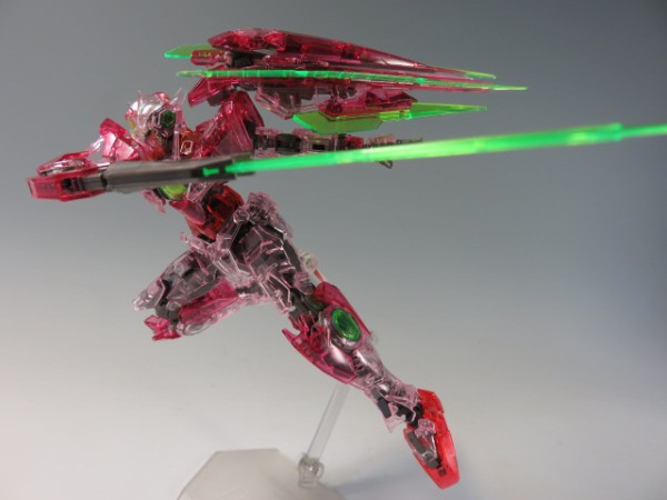 RG ダブルオークアンタ トランザムクリアVer. レビュー