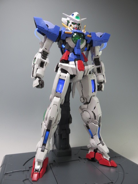 PG ガンダムエクシア LIGHTING MODEL レビュー : デンデロの消失