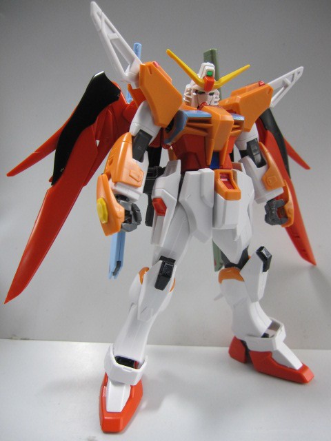 HG デスティニーガンダム （ﾊｲﾈ・ｳﾞｪｽﾃﾝﾌﾙｽ専用機） レビュー