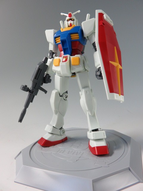 HGUC 1/144 RX-78-2 ガンダム Ver.G35th BASE レビュー - らるり