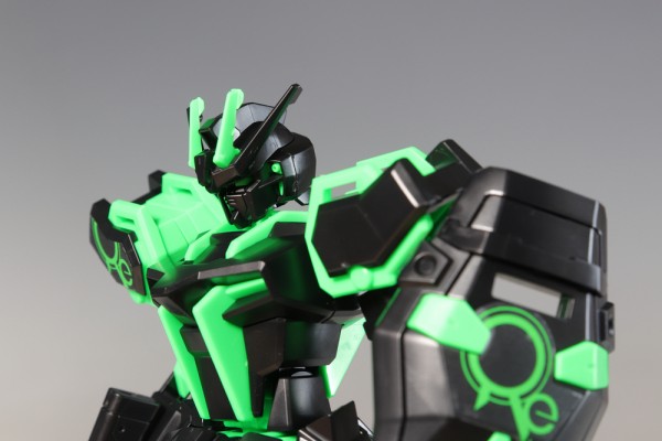 ガンプラ入りラウンドBOX EG ストライクガンダム ［リサーキュ