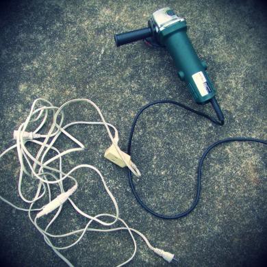 ラパン ボンネットとルーフの塗装を剥離してくれ ボンネット編 Good Fellasへようこそ