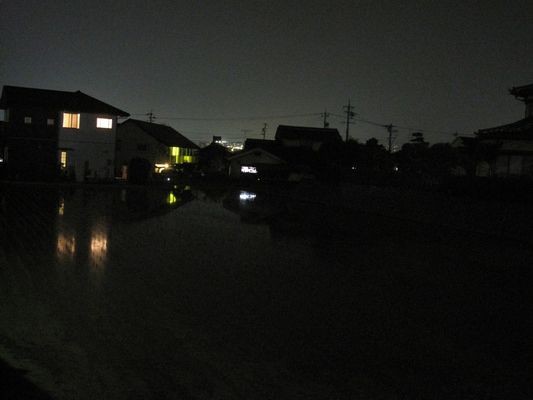真夜中の散歩道2 足型日誌 真夜中の散歩道2 足型日誌