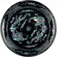 螺鈿と沈金で輝く琉球漆芸 : nix in desertis