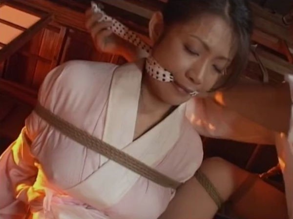  緊縛  友田真希 友田真希の和服緊縛と猿轡調教 : 猿轡動画サイトDID