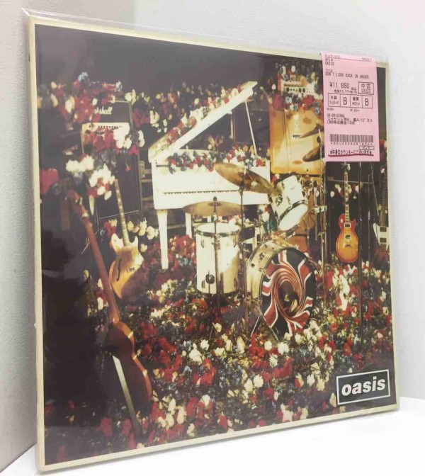 OASIS『DON'T LOOK BACK IN ANGER』『ROLL WITH IT