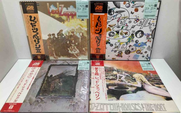 LOVE/HATE/ブラックアウト・イン・ザ・レッド・ルーム」　国内盤 LOVE/HATE/ブラックアウト・イン・ザ・レッド・ルーム」 国内盤