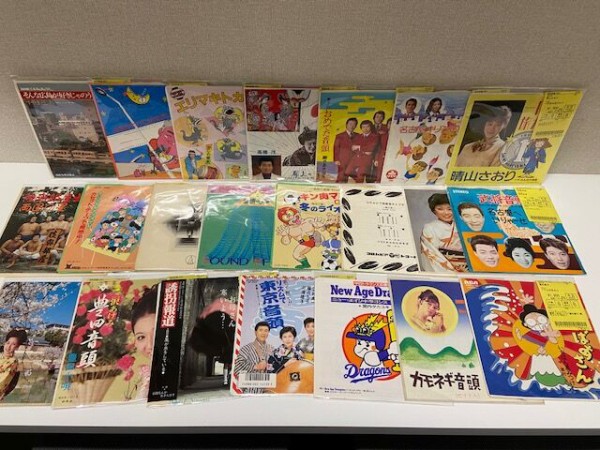 木版画本、東京名勝畫詞2冊続東京名勝畫詞2冊計4冊売りになります。増山守正編輯 木版画本、東京名勝畫詞2冊続東京名勝畫詞2冊計4冊売りになり