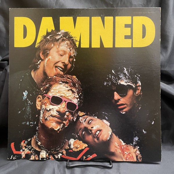 PUNK新着中古レコード】DAMNEDとDONNAS中古レコード入荷しました