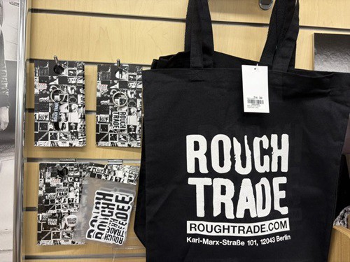 ROUGH TRADE」レーベルグッズ 各種入荷いたしました ♪ : ディスク