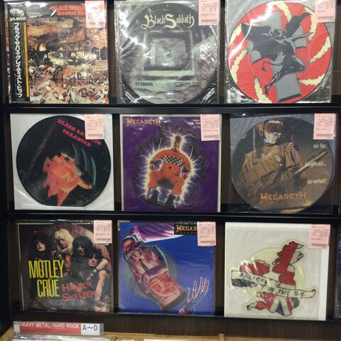 MusiClavies（ミュージックラヴィス）クレイ缶バッチ100個まとめ売り MusiClavies（ミュージックラヴィス）クレイ缶バッチ100個まとめ売り