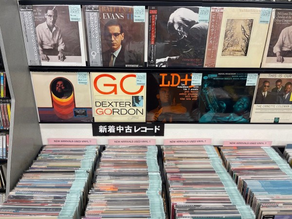 8/1(火) 新入荷コーナー総入れ替え！新着中古レコード大量放出中