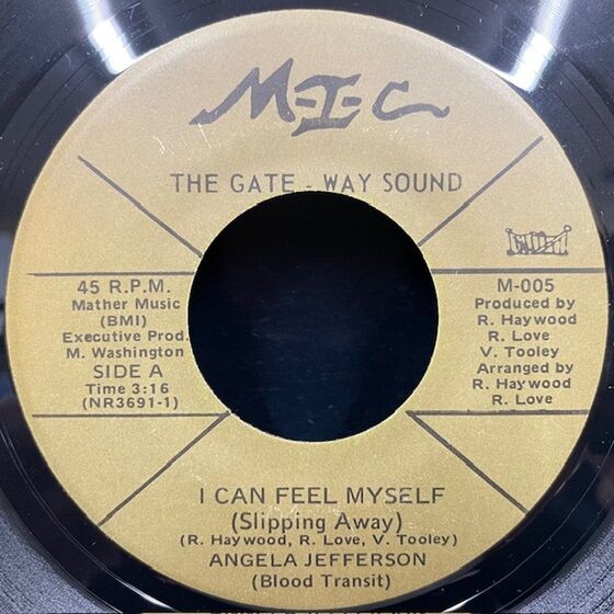 オンライン購入ボタン設置しました!!オンラインにてご購入、店舗受取