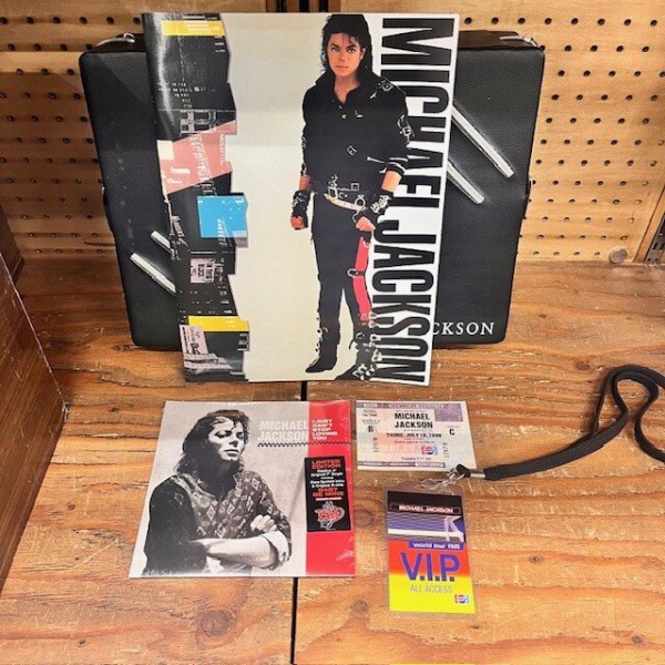 SOLD!【限定盤】マイケル・ジャクソン「BAD 25TH ANNIVERSARY