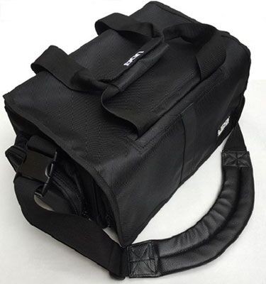 UDGより7inch専用のレコードバッグ、ULTIMATE 7INCH SLINGBAG150が入荷 