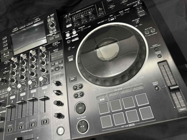 Pioneer / XDJ-XZ 中古美品入荷いたしました!! : ディスクユニオン渋谷