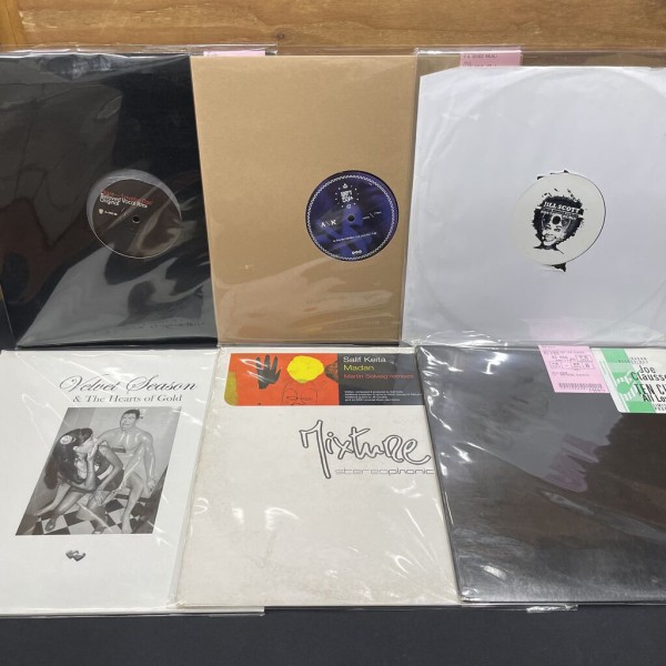 レコード色々 EPレコード カナダからの手紙 平尾昌晃 畠中洋子 - メルカリ