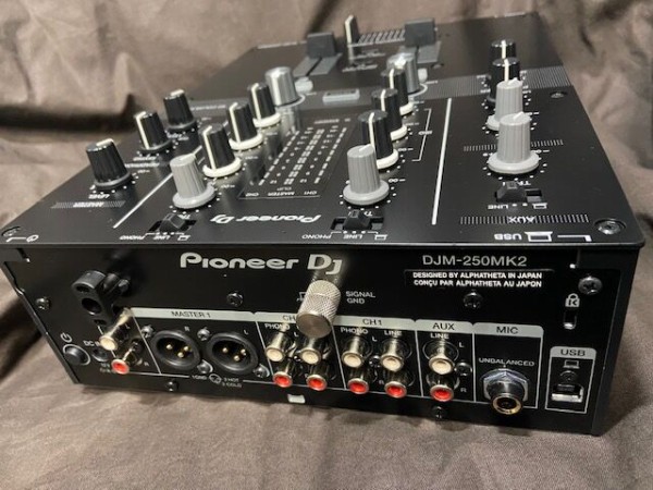 □4/13(木) 美品!!人気のPIONEER DJ / DJM-250MK2中古品入荷しま