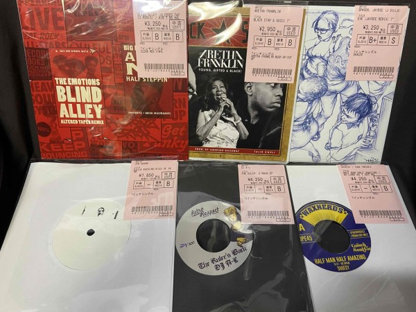 7/9(火)オンライン出品開始しました。＞＞＞｢Friday Night Plans