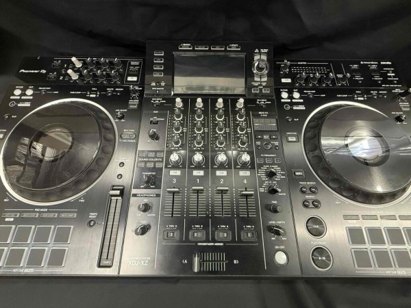 Pioneer / XDJ-XZ 中古美品入荷いたしました!! : ディスクユニオン渋谷