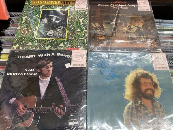 2/20(火) ROCK中古レコード新入荷情報】AOR、FOLK、SSW中心にプロモ盤