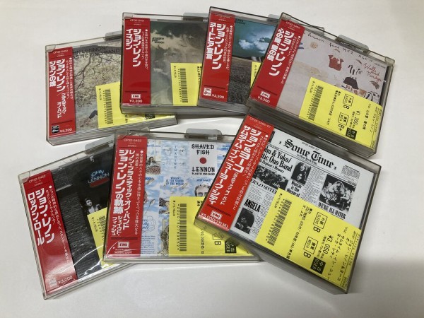 ジョン・レノンの豪華本とボックス・オブ・ヴィジョン
