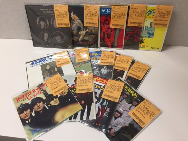 7インチアナログレコード　デヴィッド・ボウイ　風が吹くとき　中古　超レア 7インチアナログレコード デヴィッド・ボウイ 風が吹くとき 中古