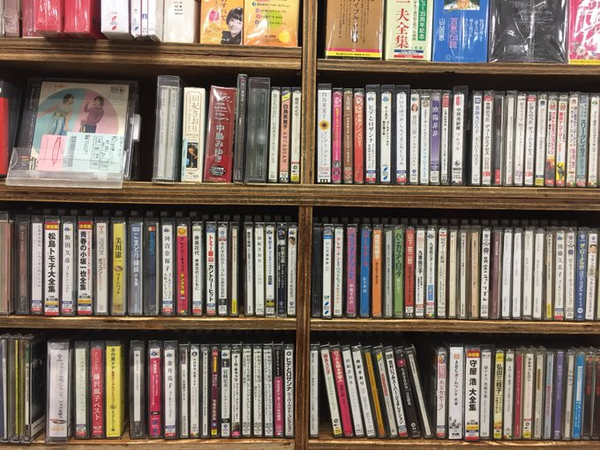 10/22(土) 60年代もの中心に昭和歌謡中古CDまとめて約150枚入荷