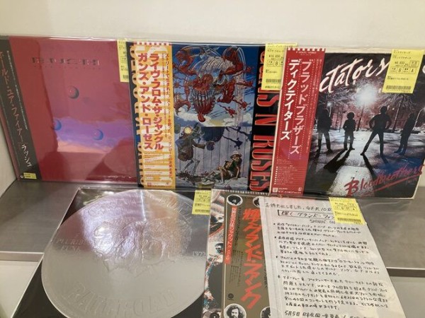 8/18(日)プロモ多め！ 2箱分の洋楽ロックの国内盤LPを出しました