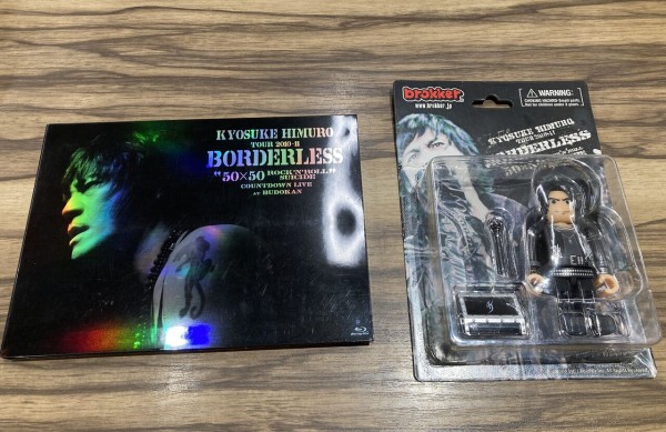 氷室京介 TOUR2010-11 BORDERLESS/フィギュア付き 氷室京介 TOUR2010-11 BORDERLESS/フィギュア付き (Amazon.co